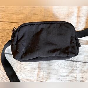 Lululemon Everywhere Belt Bag Black Crossbody Waist Pack Nylon O/S